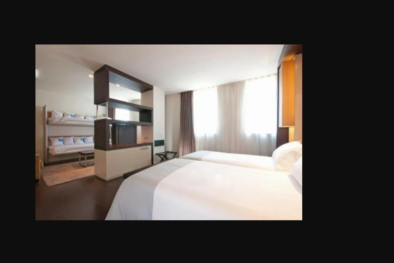 Hotel Barcelona Condal Mar Affiliated By Melia