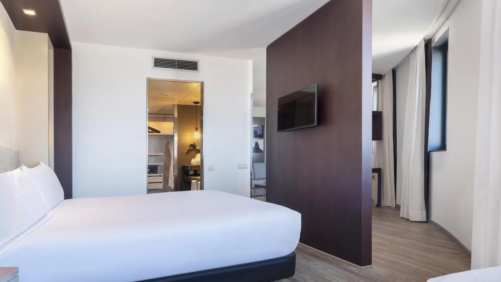Hotel Barcelona Condal Mar Affiliated By Melia