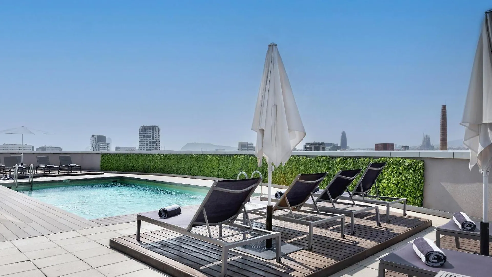 Hotel Barcelona Condal Mar Affiliated By Melia